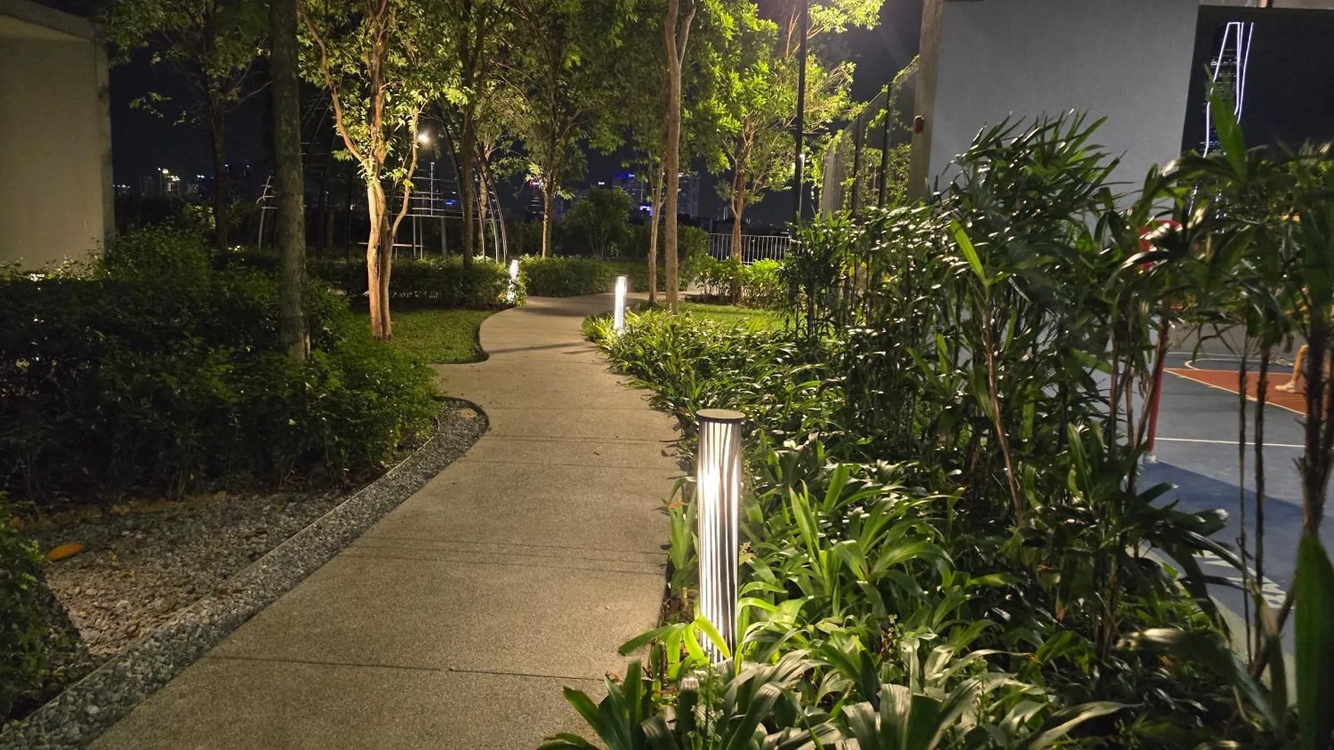 Rudimen Stay At Trion With Kl Skyline View And Rooftop Pools Access 吉隆坡 0*,