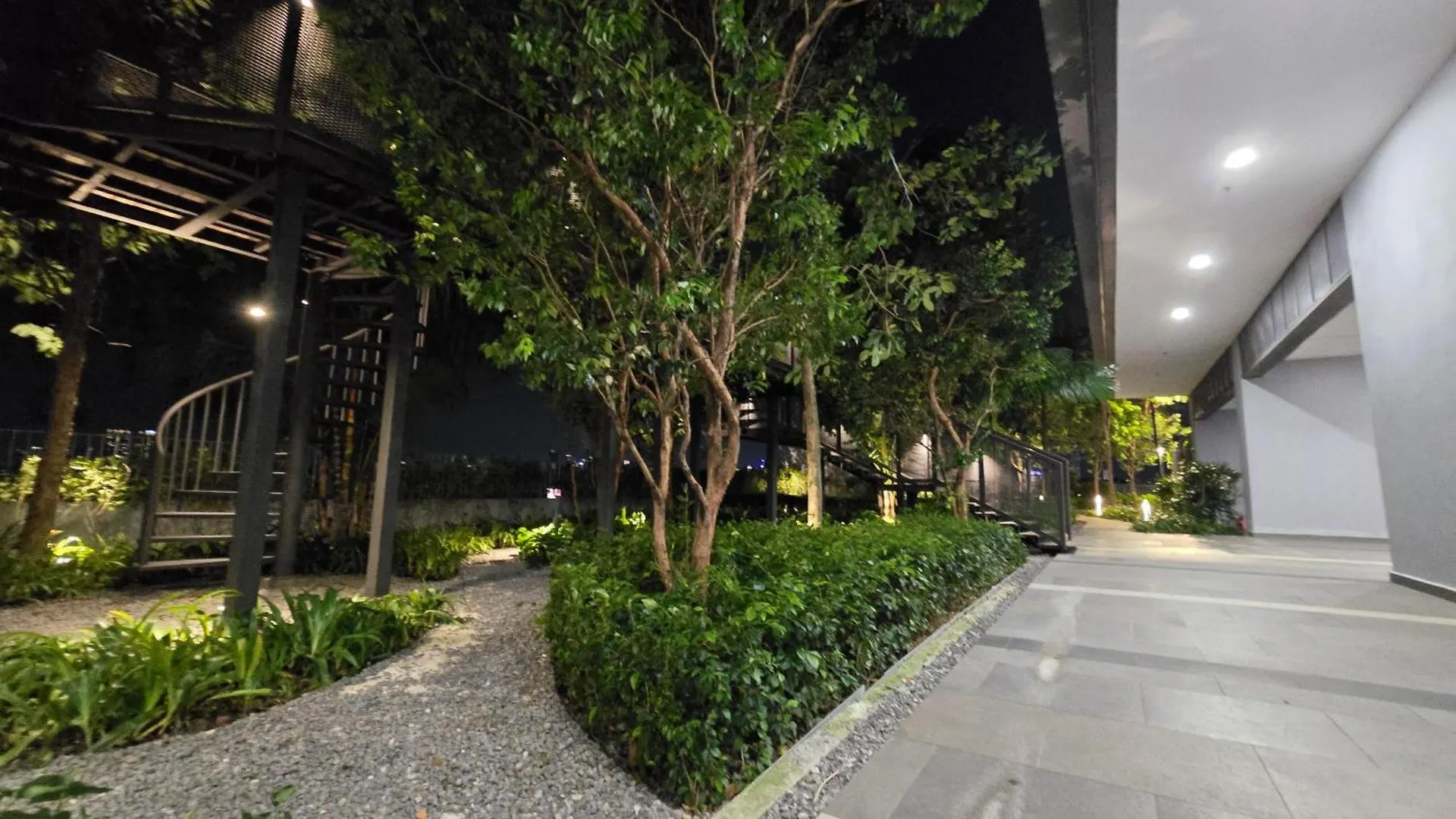 Rudimen Stay At Trion With Kl Skyline View And Rooftop Pools Access 吉隆坡 公寓